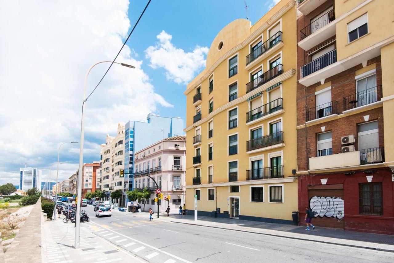 Rosaleda Center Apartment Malaga Ngoại thất bức ảnh