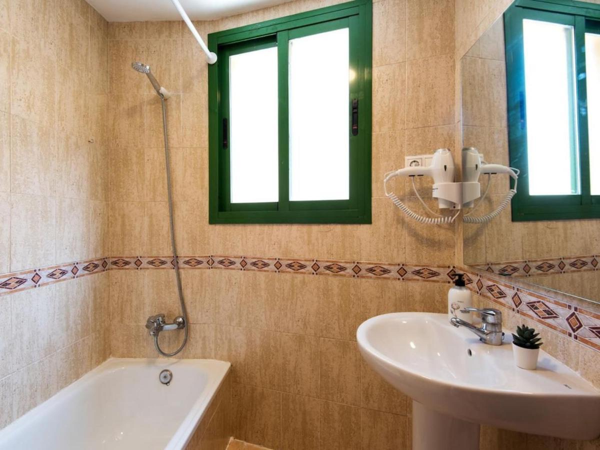 Rosaleda Center Apartment Malaga Ngoại thất bức ảnh