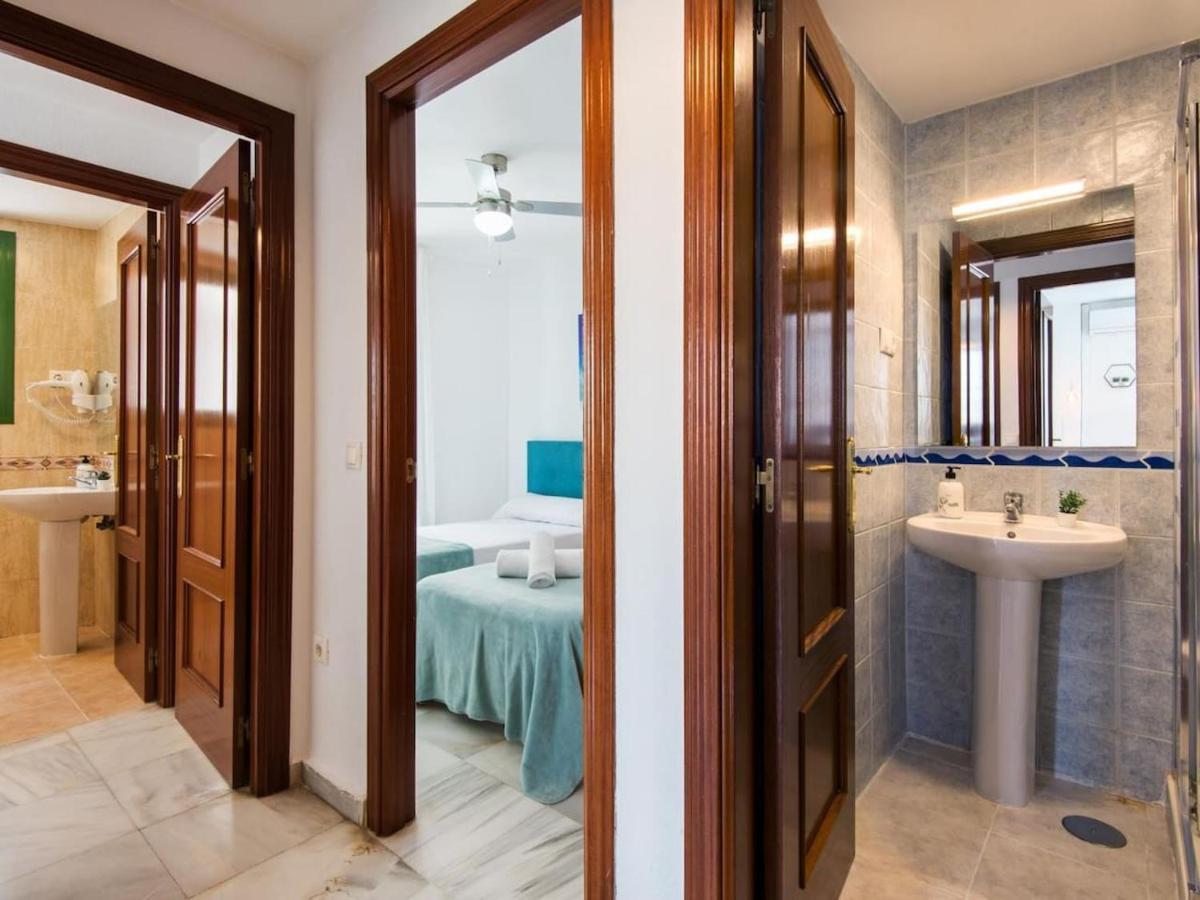 Rosaleda Center Apartment Malaga Ngoại thất bức ảnh